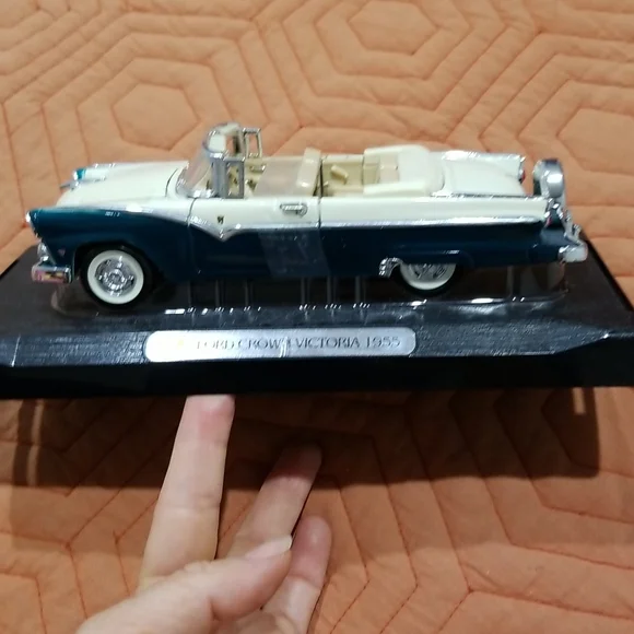 Collection car - Picture 3 of 5